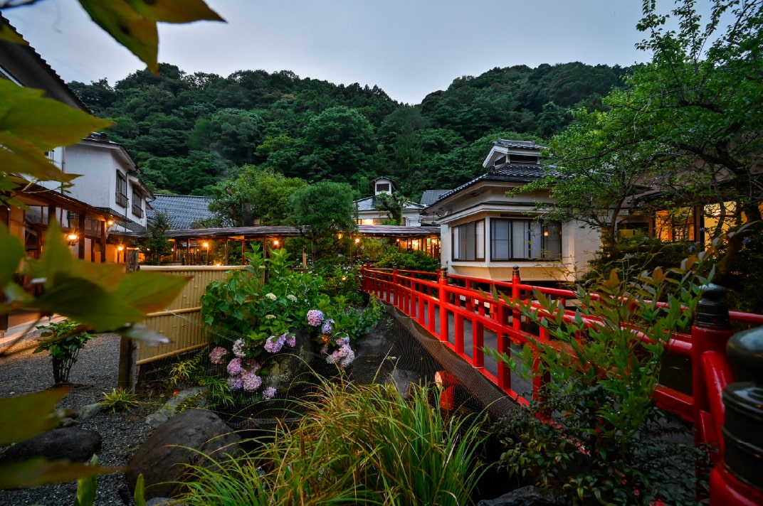 あつぎ飯山温泉　元湯旅館